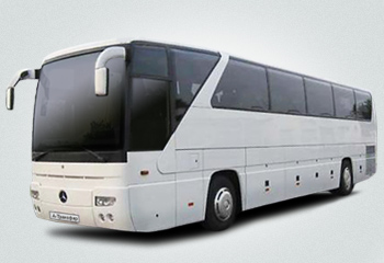Прокат автобуса Mercedes 350 білий на весілля у Львові